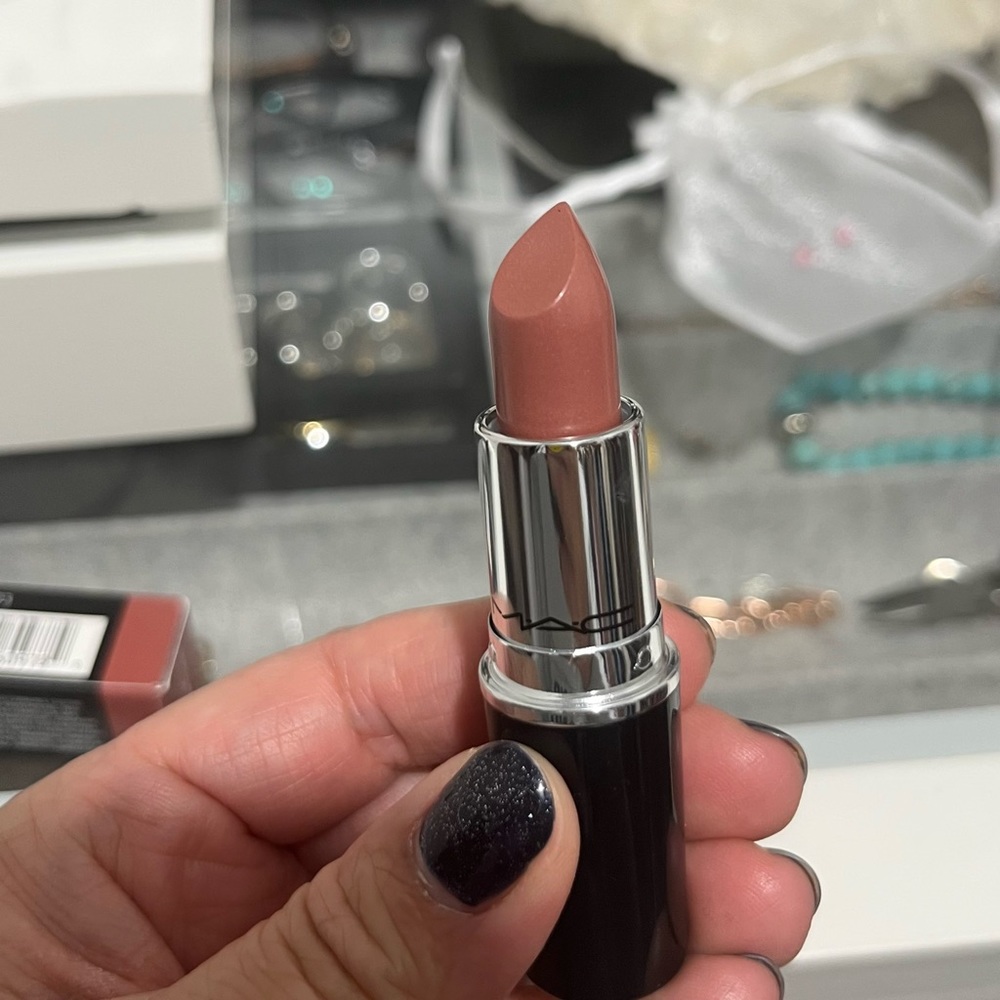 Mac “Thanks It’s Mac” Lustreglass Lipstick - BNIB